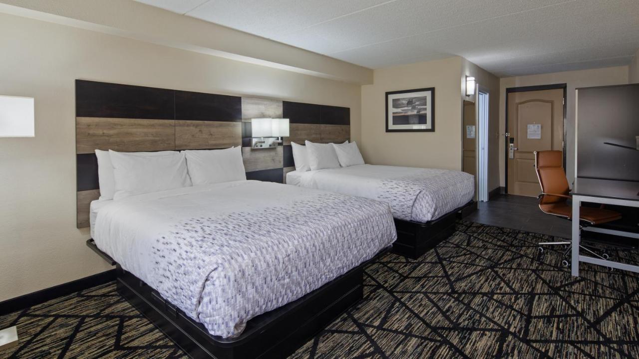 Clarion Pointe Jacksonville Near Camp Lejeune Exterior photo